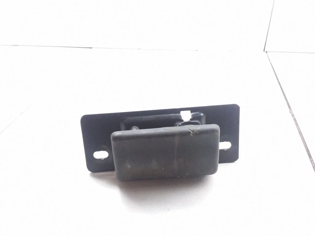 Tailgate/trunk/boot lock/catch/latch 8200006253G