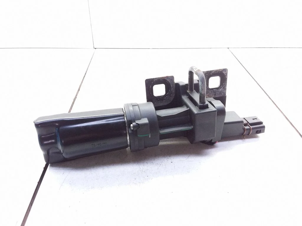 Tailgate/trunk/boot lock/catch/latch 8200014027