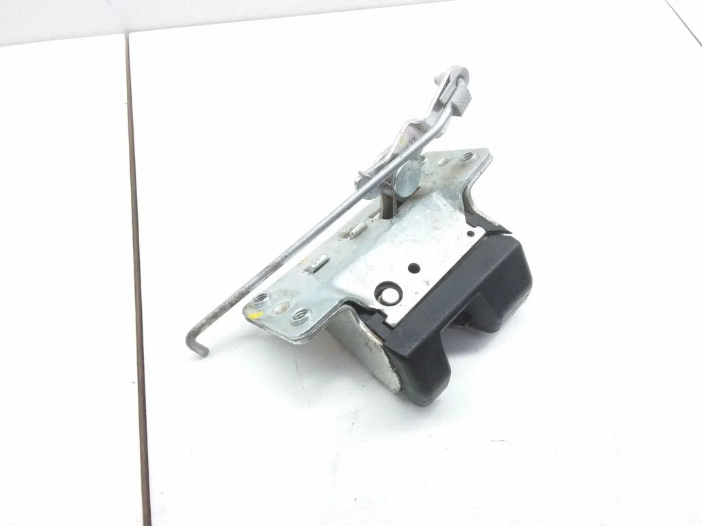Tailgate/trunk/boot lock/catch/latch 90563999