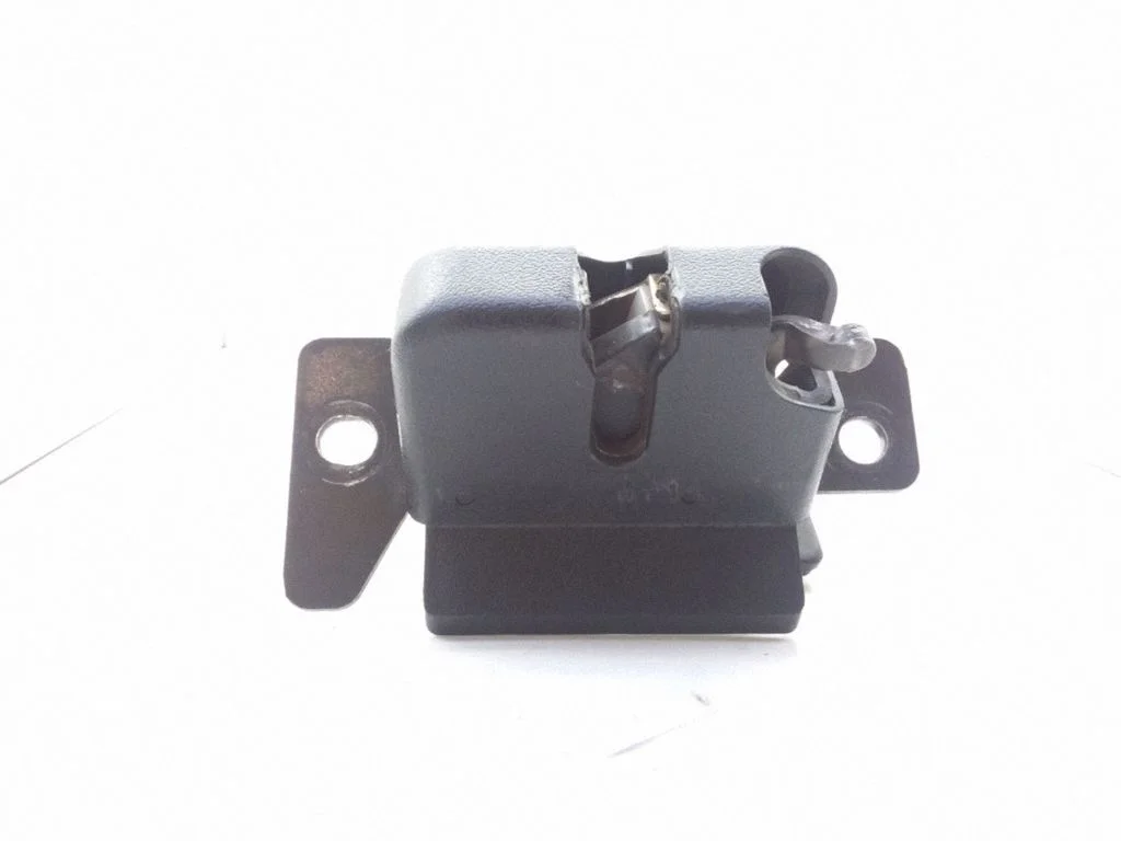 Tailgate/trunk/boot lock/catch/latch