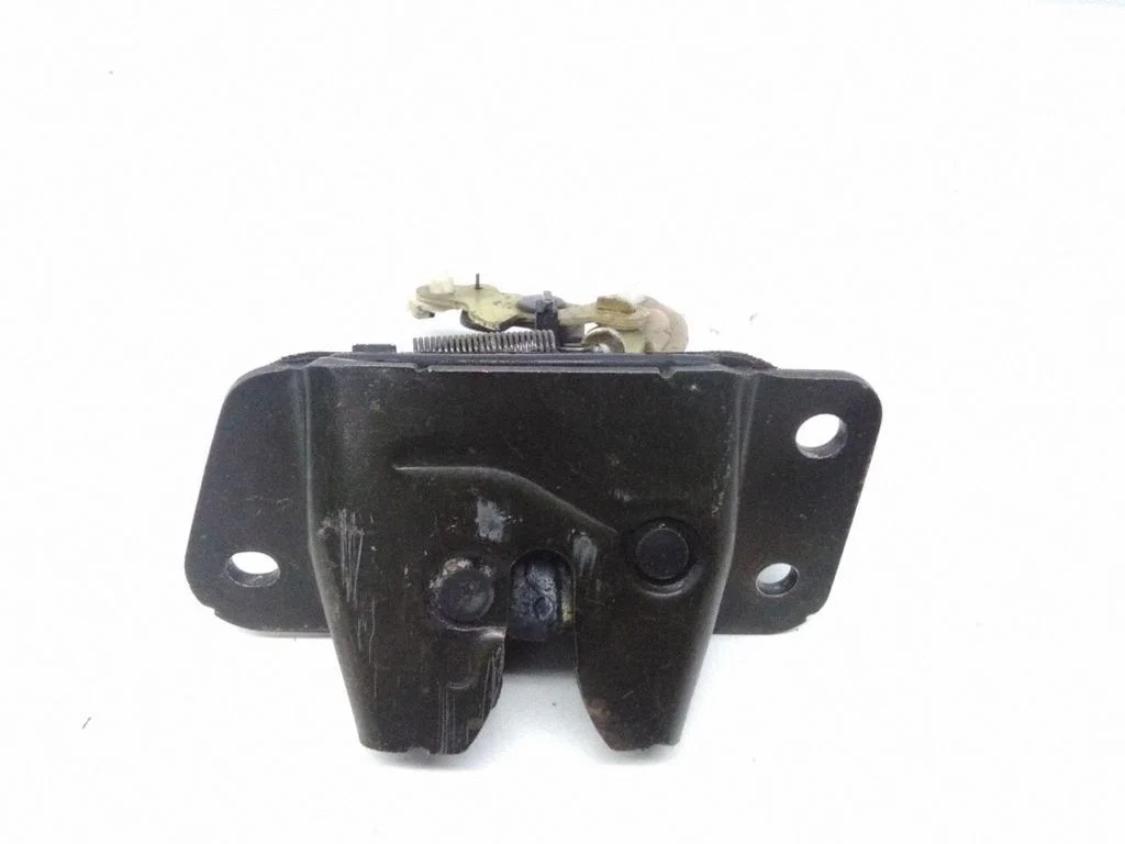 Tailgate/trunk/boot lock/catch/latch