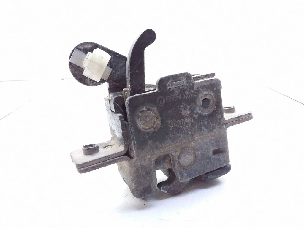 Tailgate/trunk/boot lock/catch/latch 445827506