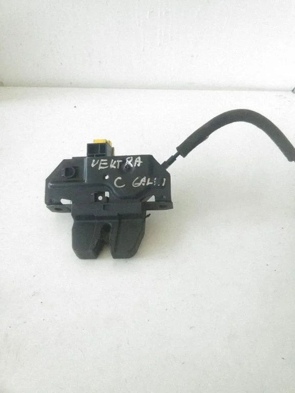 Tailgate/trunk/boot lock/catch/latch – Opel Vectra C (2002-2005)