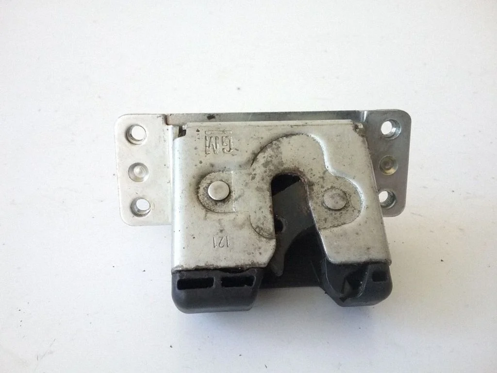 Tailgate/trunk/boot lock/catch/latch 90563999