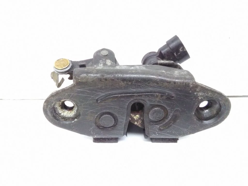 Tailgate/trunk/boot lock/catch/latch 4687595