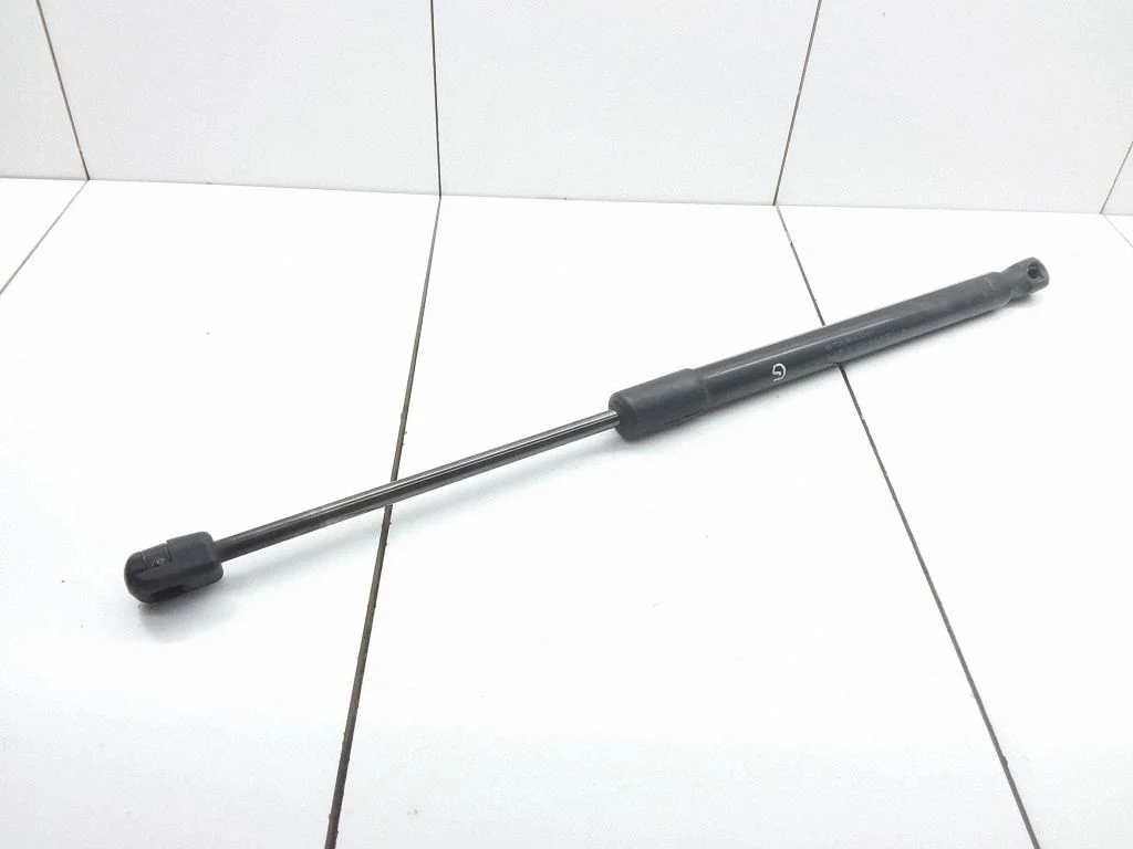 Aizmugurējā vāka amortizators – Renault Megane III (2009-2016)