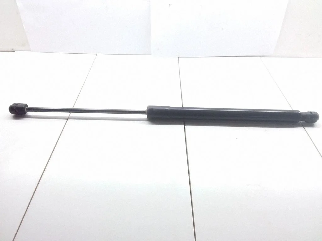 Tailgate/trunk strut/damper – Opel Zafira B (2005-2014)