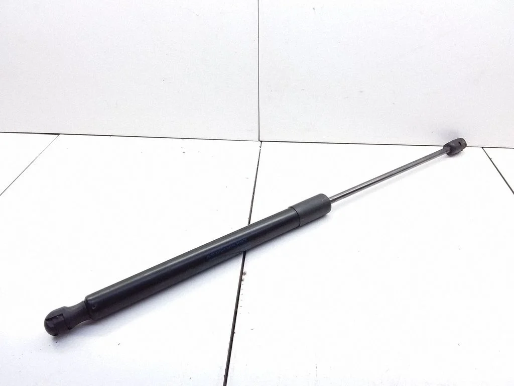 Tailgate/trunk strut/damper – Opel Zafira B (2005-2014)