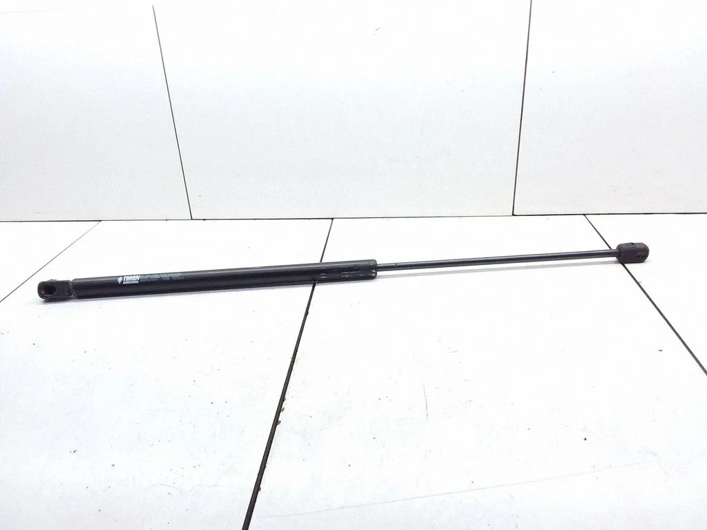 Siłownik (sprężyna gazowa) klapy bagażnika GS601083551