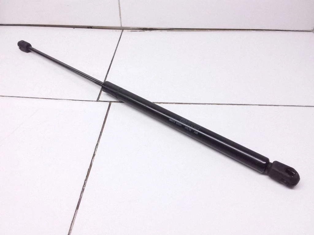 Siłownik (sprężyna gazowa) klapy bagażnika XR8316C826AA