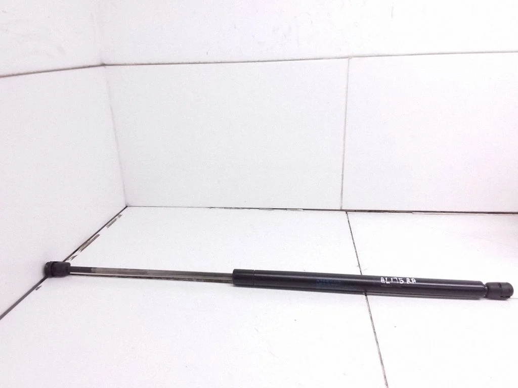 Siłownik (sprężyna gazowa) klapy bagażnika 90450BM400