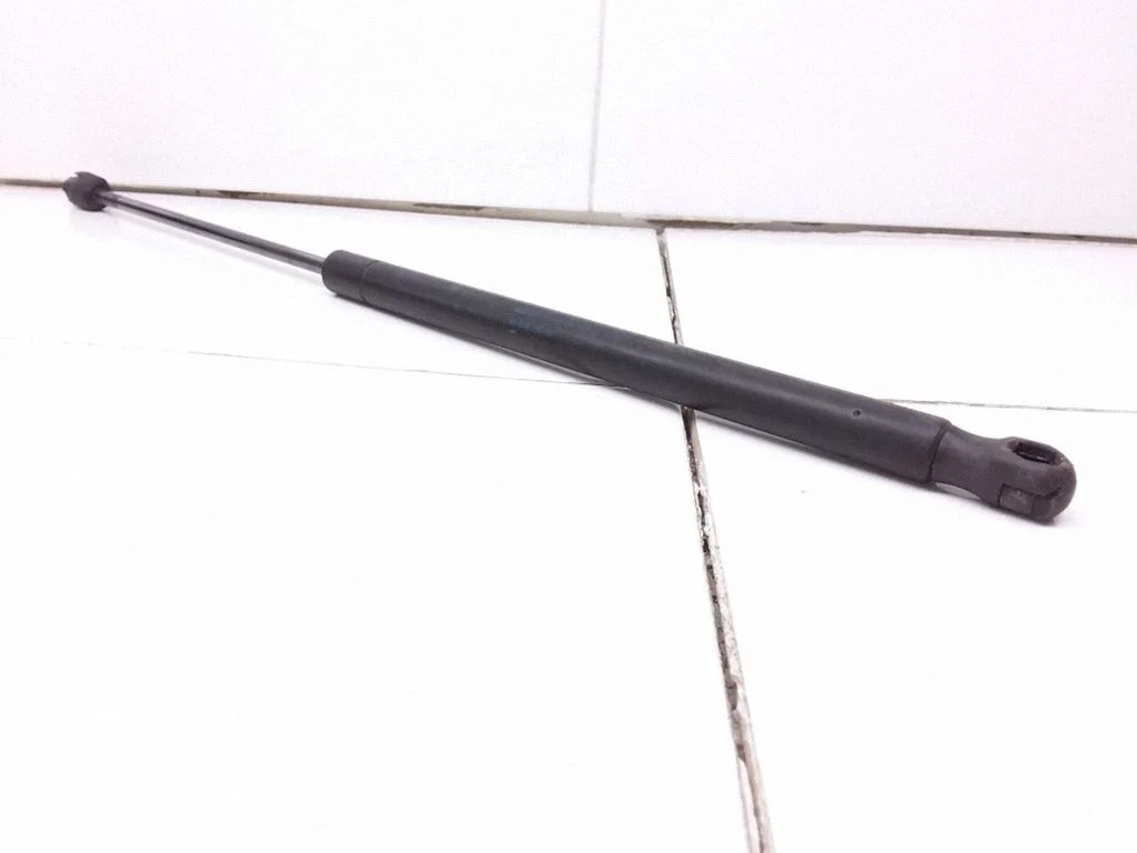Tailgate/trunk strut/damper – Peugeot 307 (2005-2008)
