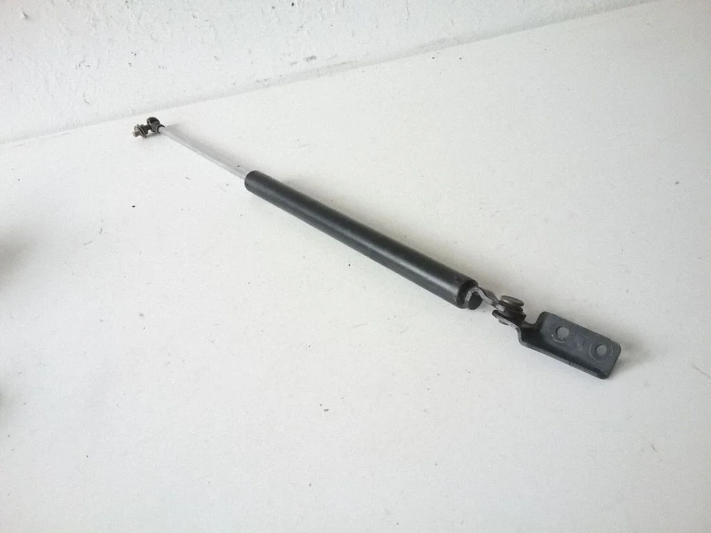 Tagaluugi gaasiamortisaator