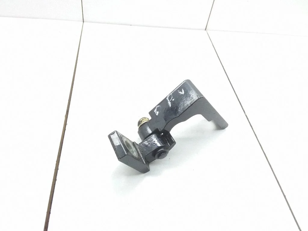 Esiukse ülemine hing – Volkswagen Touareg I (2002-2010)