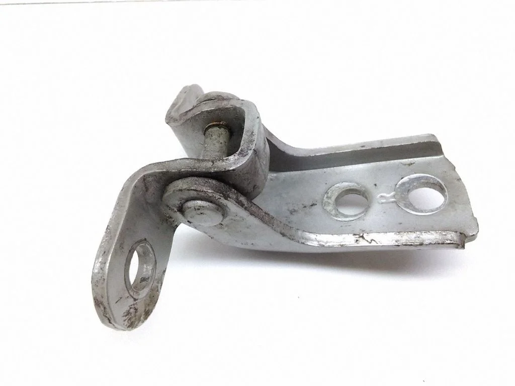 Front door upper hinge – right