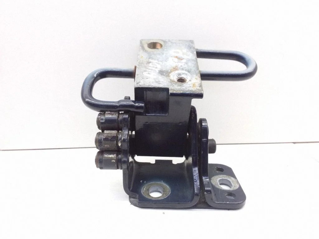 Front door upper hinge