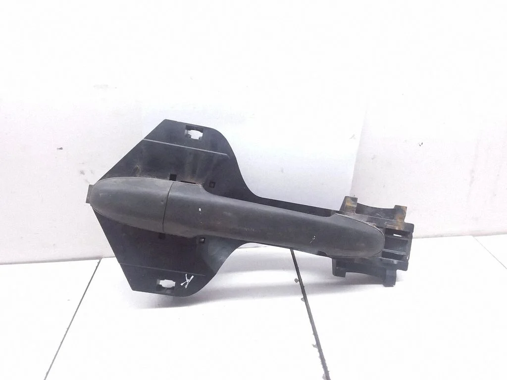 Front door exterior handle – Mercedes-Benz Sprinter W906 (2006-2018)