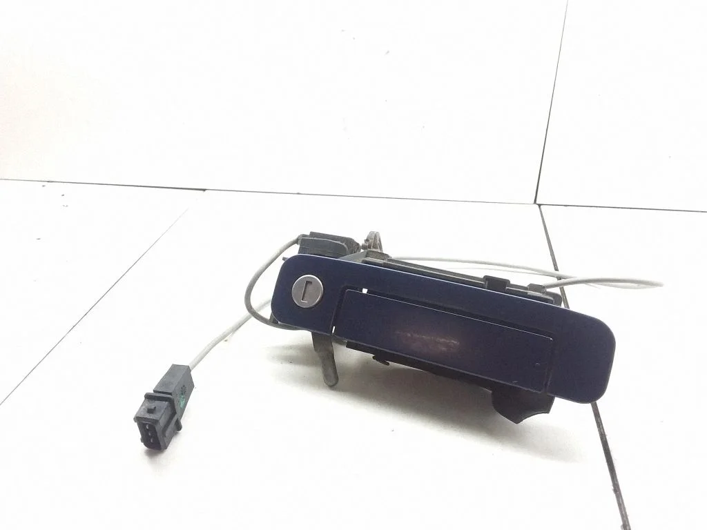 Front door exterior handle – Audi A3 S3 8L (1996-2003)