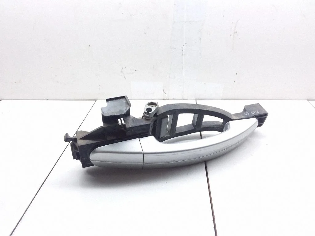 Ārējais atvēršanas rokturis – Ford Focus C-MAX (2003-2010)