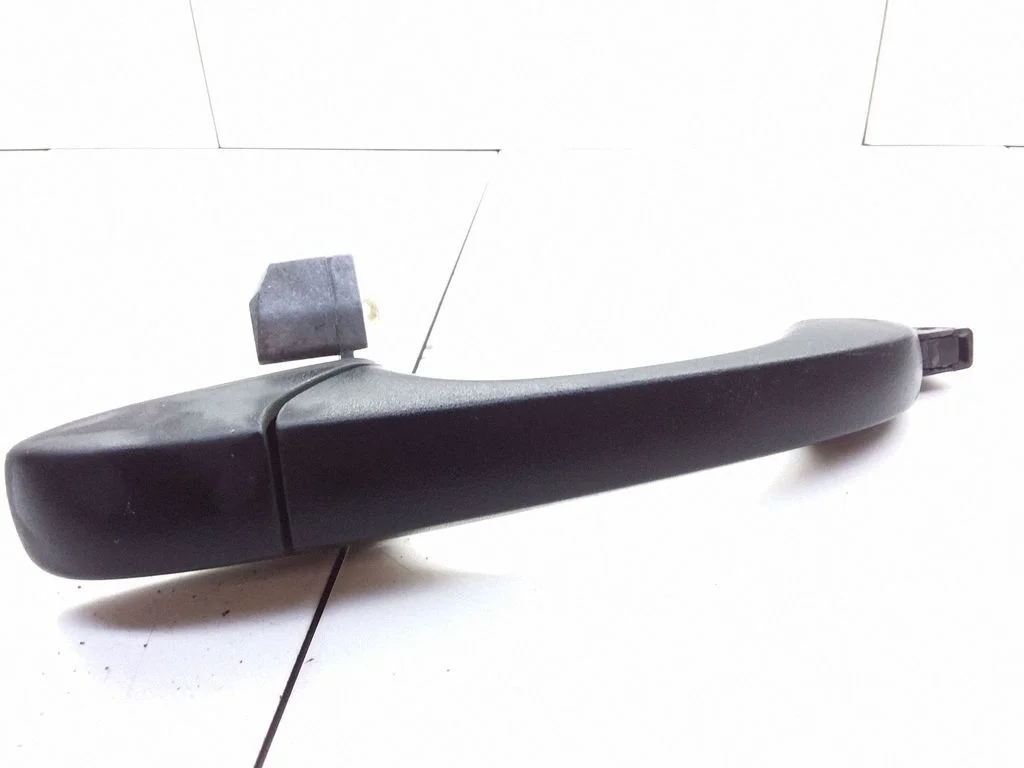 Front door exterior handle 061942