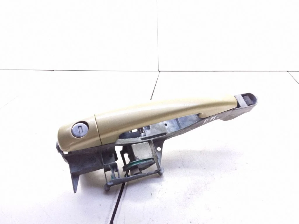Front door exterior handle 1184GAC05