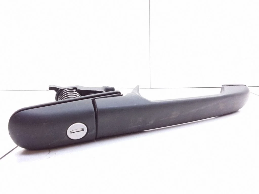 Front door exterior handle – Volkswagen Jetta III (1992-1999)