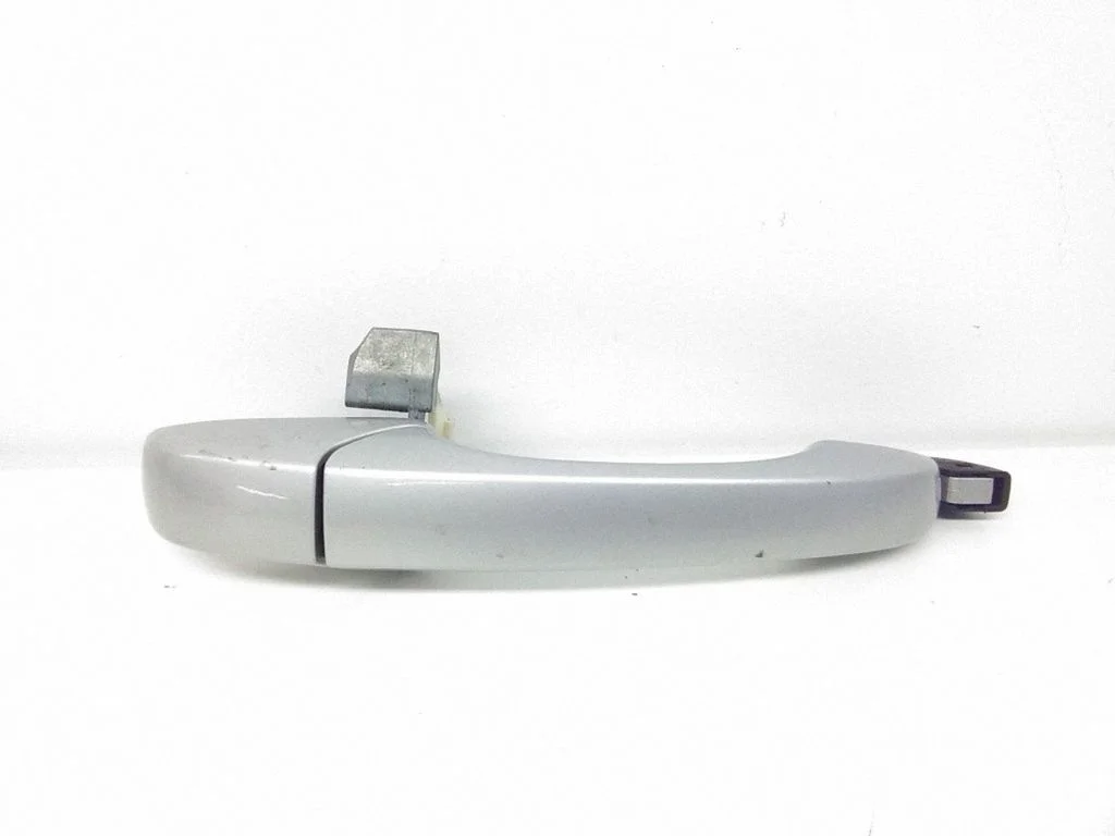 Front door exterior handle – right