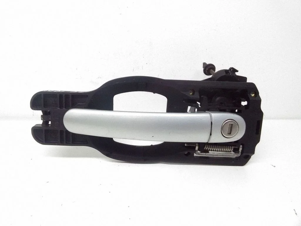 Front door exterior handle 153352010