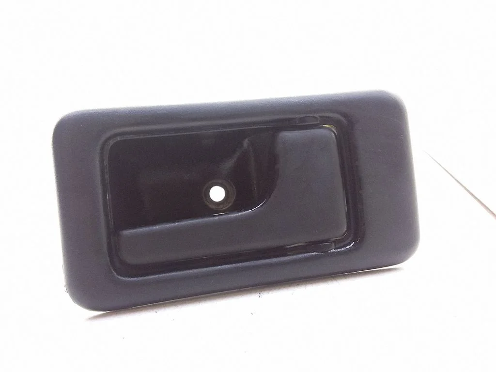 Front door interior handle – Opel Frontera B (1998-2004)