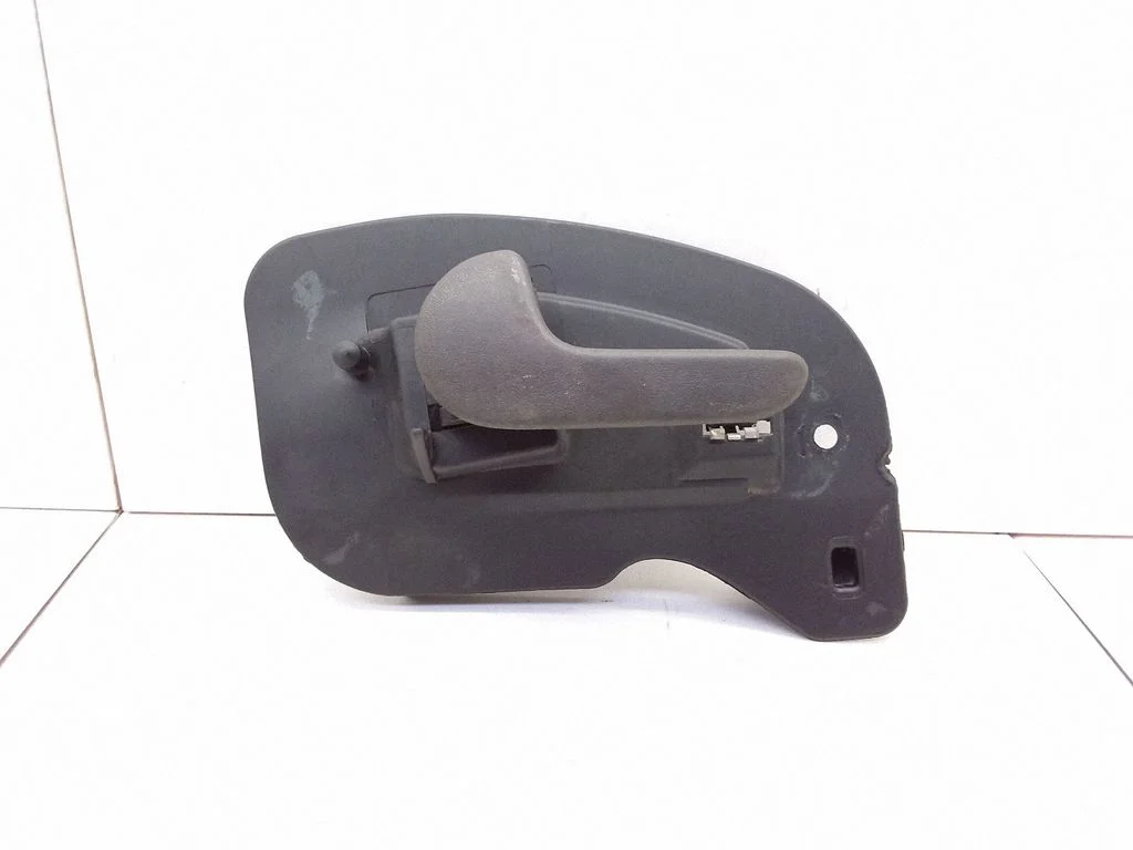 Esiukse sisemine käepide 13104263G