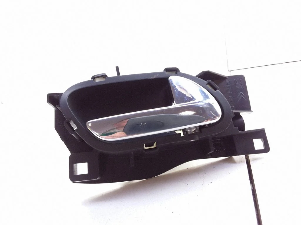 Front door interior handle – Citroen C4 I (2004-2010)