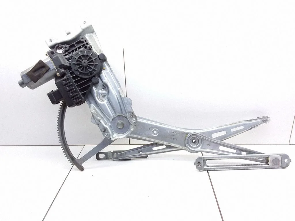 Front door window regulator with motor – Opel Zafira A (1999-2005)