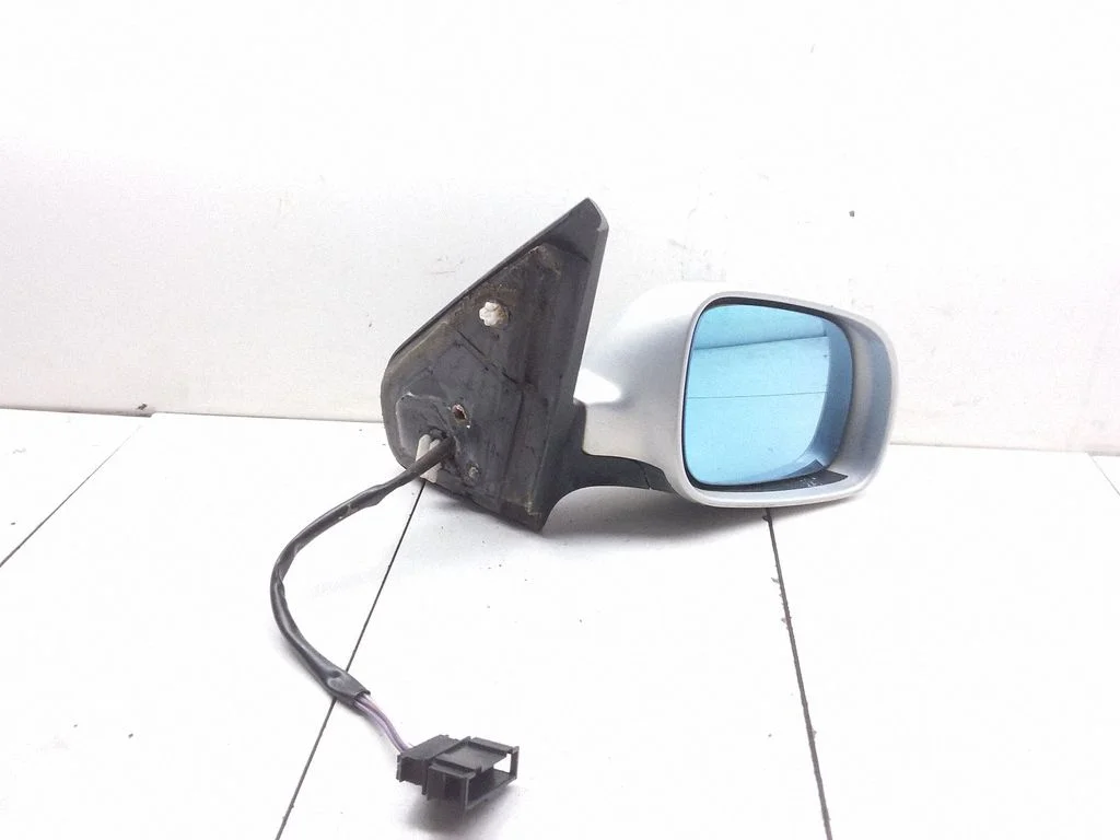 Front door electric wing mirror – Volkswagen Bora (1998-2005)