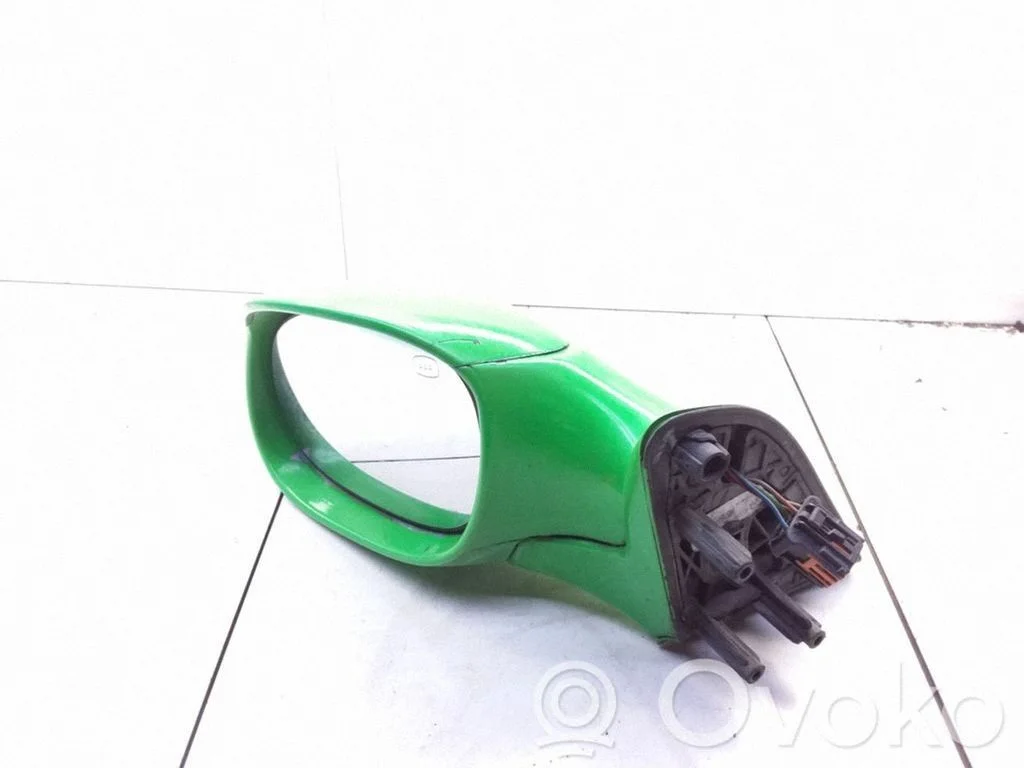 Front door electric wing mirror