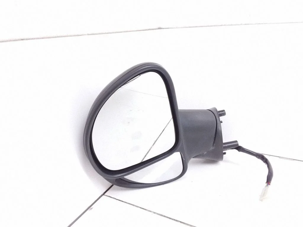 Front door electric wing mirror E11026362
