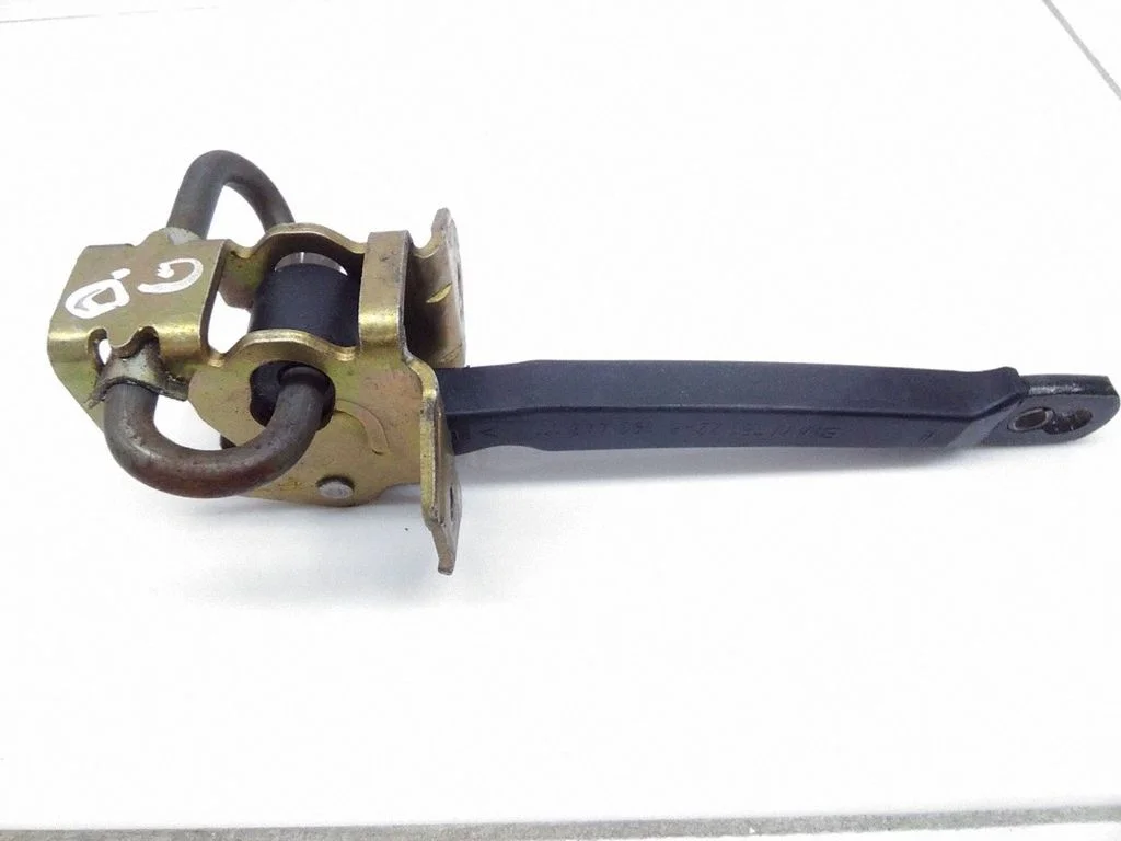 Rear door check strap stopper – BMW 5 Series E39 (1996-2003)