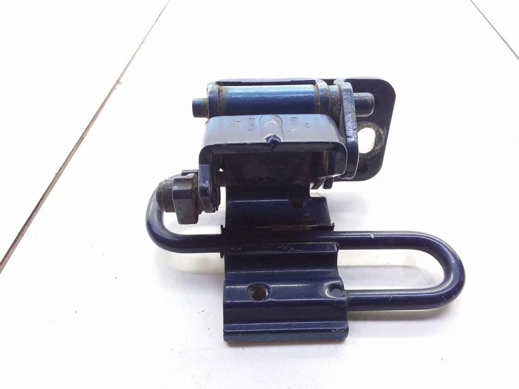 Tagaukse ülemine hing 3B4833412B