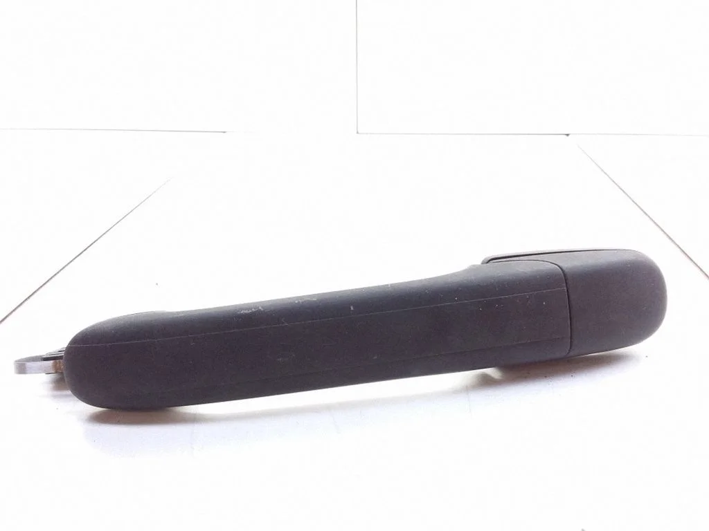 Rear door exterior handle – left