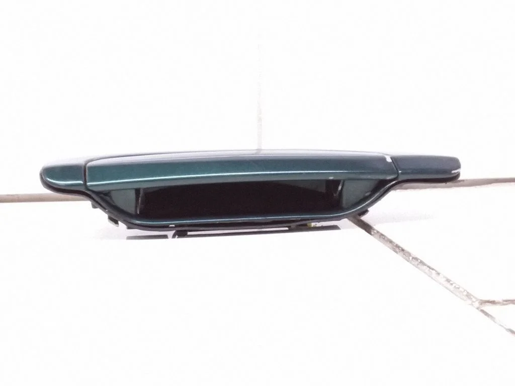 Rear door exterior handle – rear left