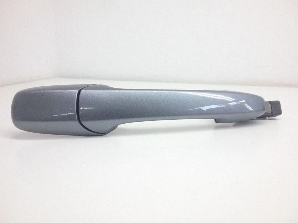 Rear door exterior handle – rear right