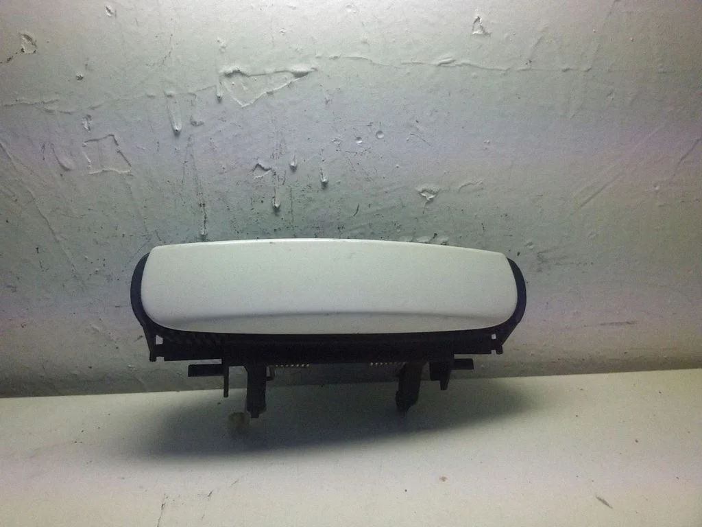 Rear door exterior handle 4B0639885