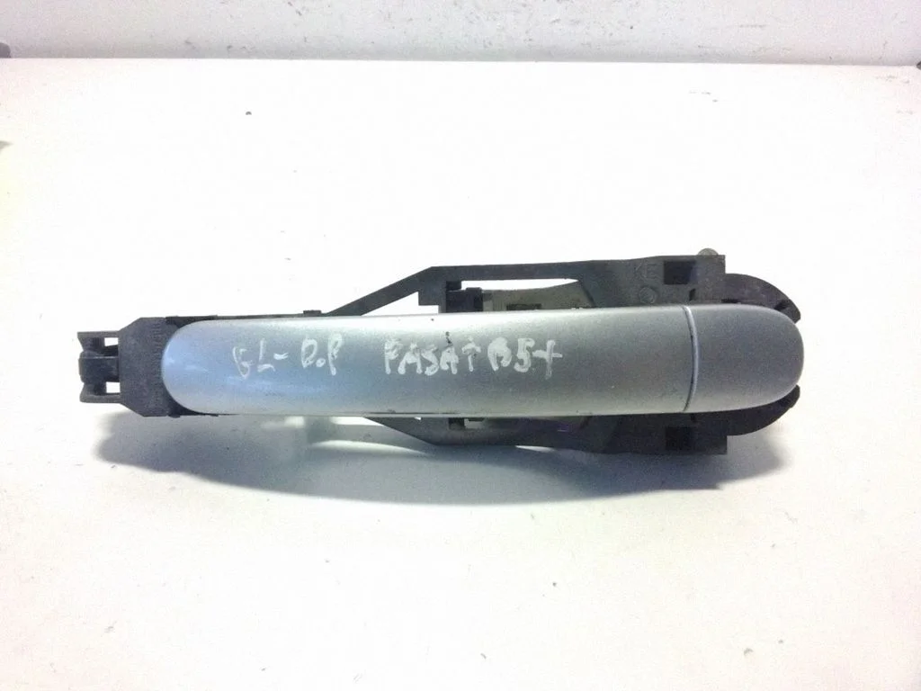 Rear door exterior handle 3B0837885