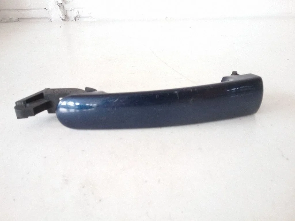 Rear door exterior handle 3B0837207