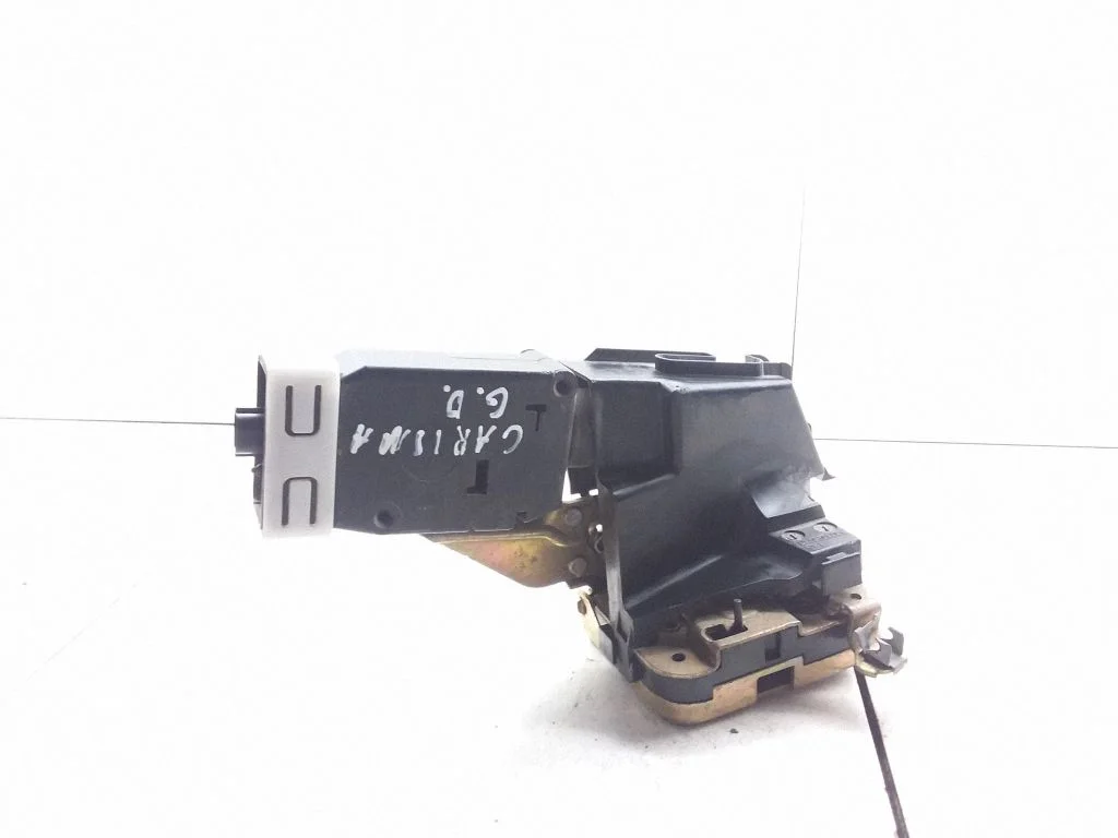 Rear door lock – rear right