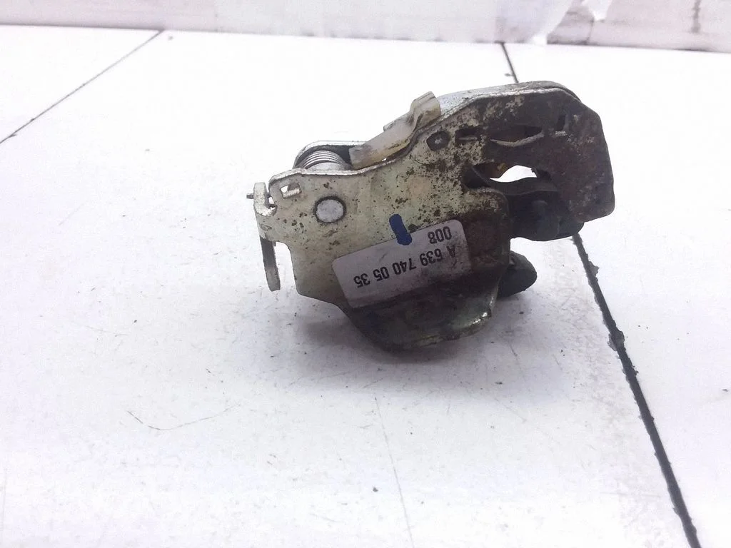 Rear door lock – Mercedes-Benz Vito Viano W447 (2014-)