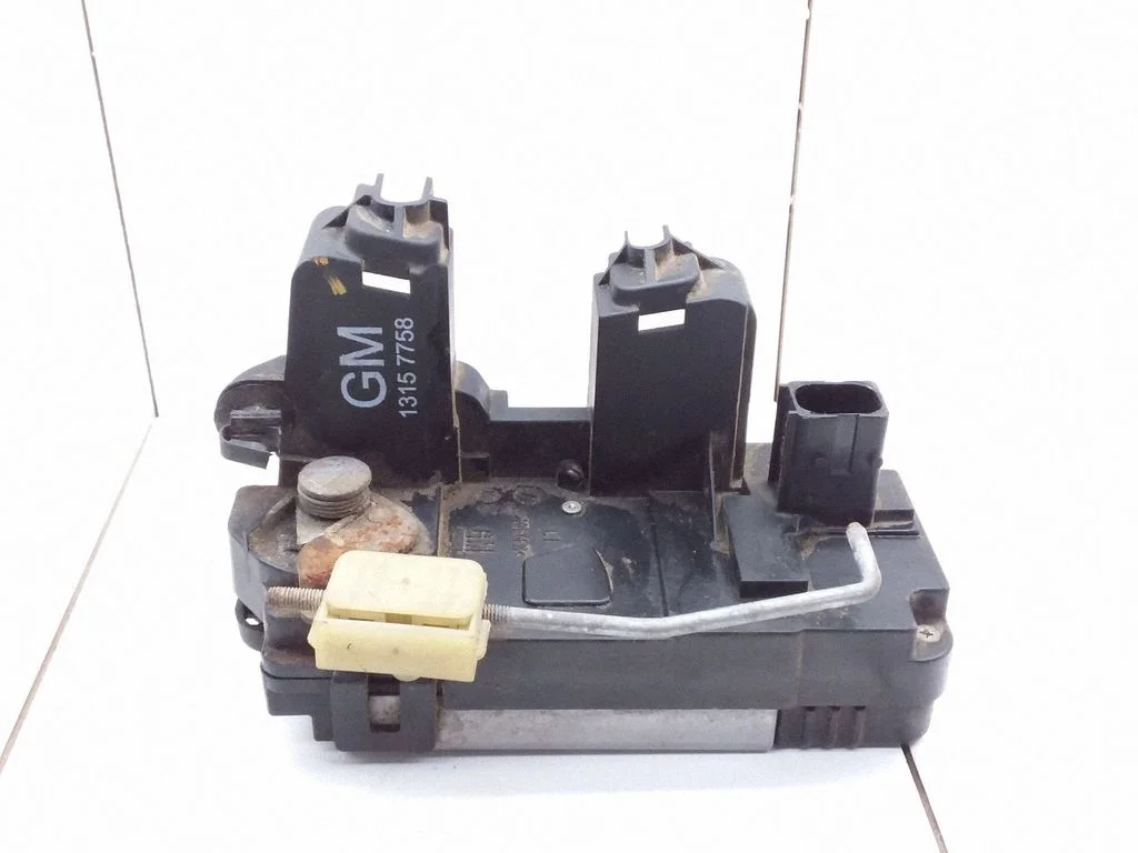 Rear door lock – Opel Vectra C (2002-2005)