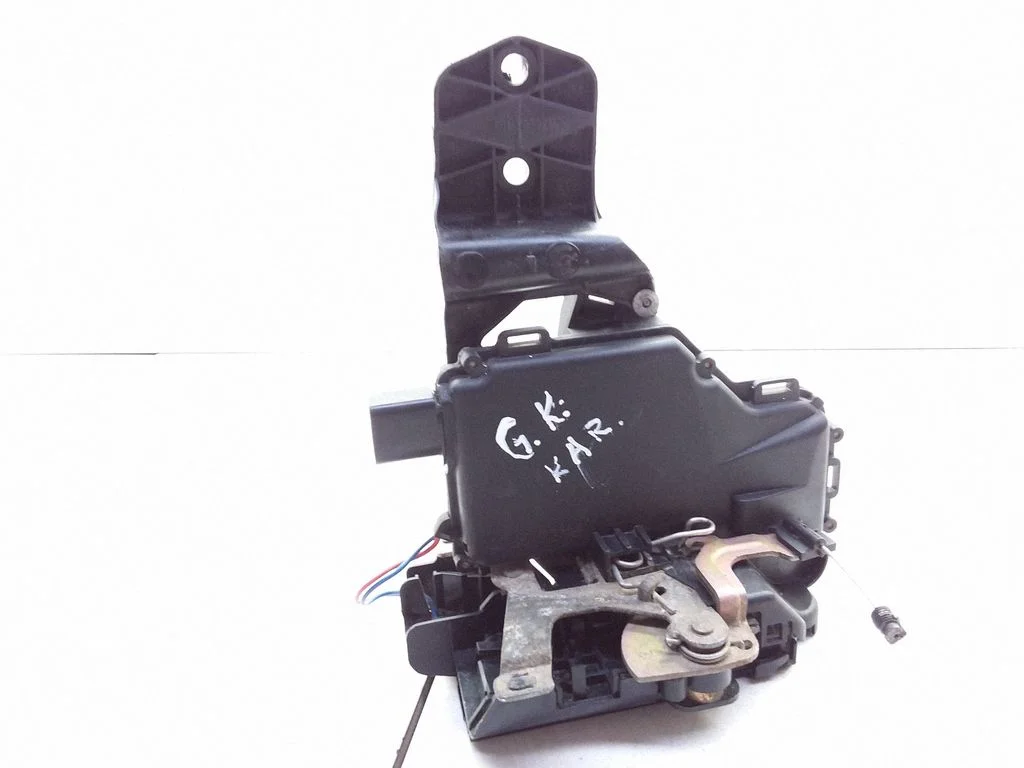 Rear door lock 3B0837867