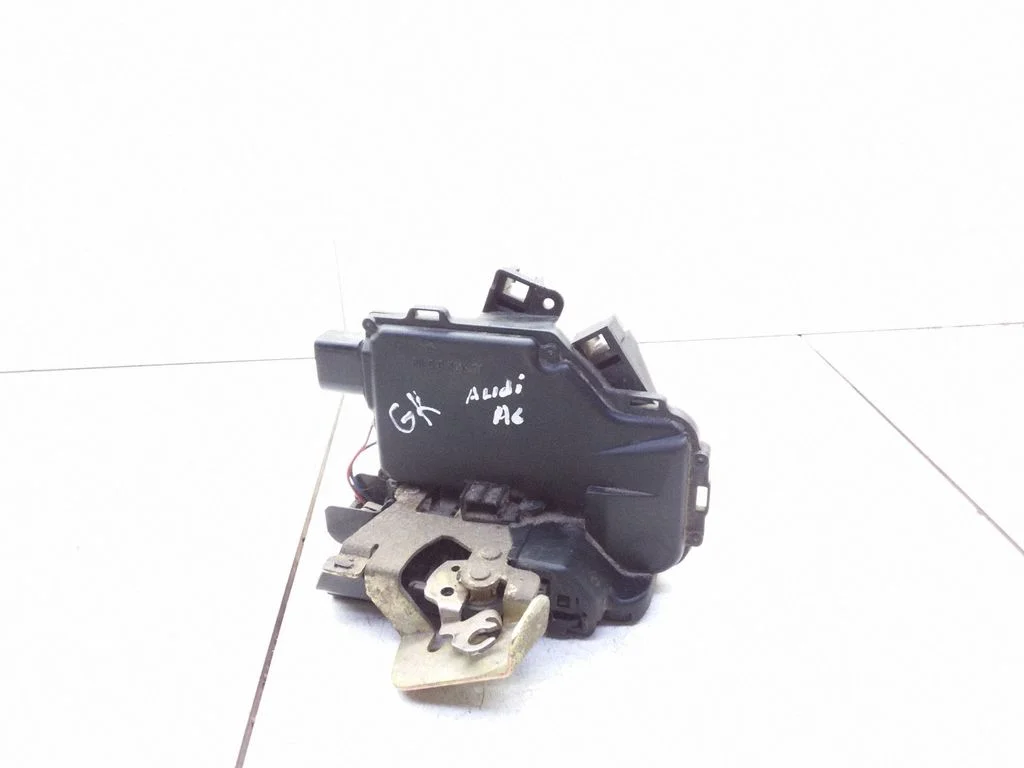 Rear door lock – rear left