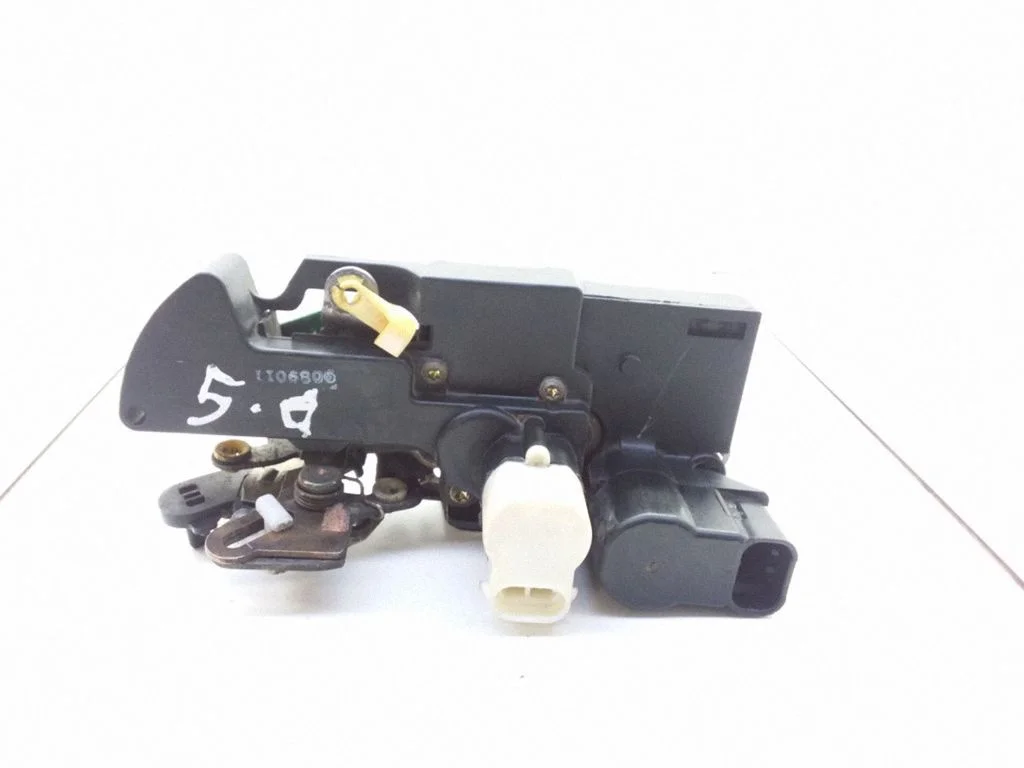 Rear door lock – Opel Frontera B (1998-2004)
