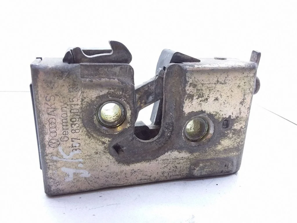 Rear door lock 357839015B